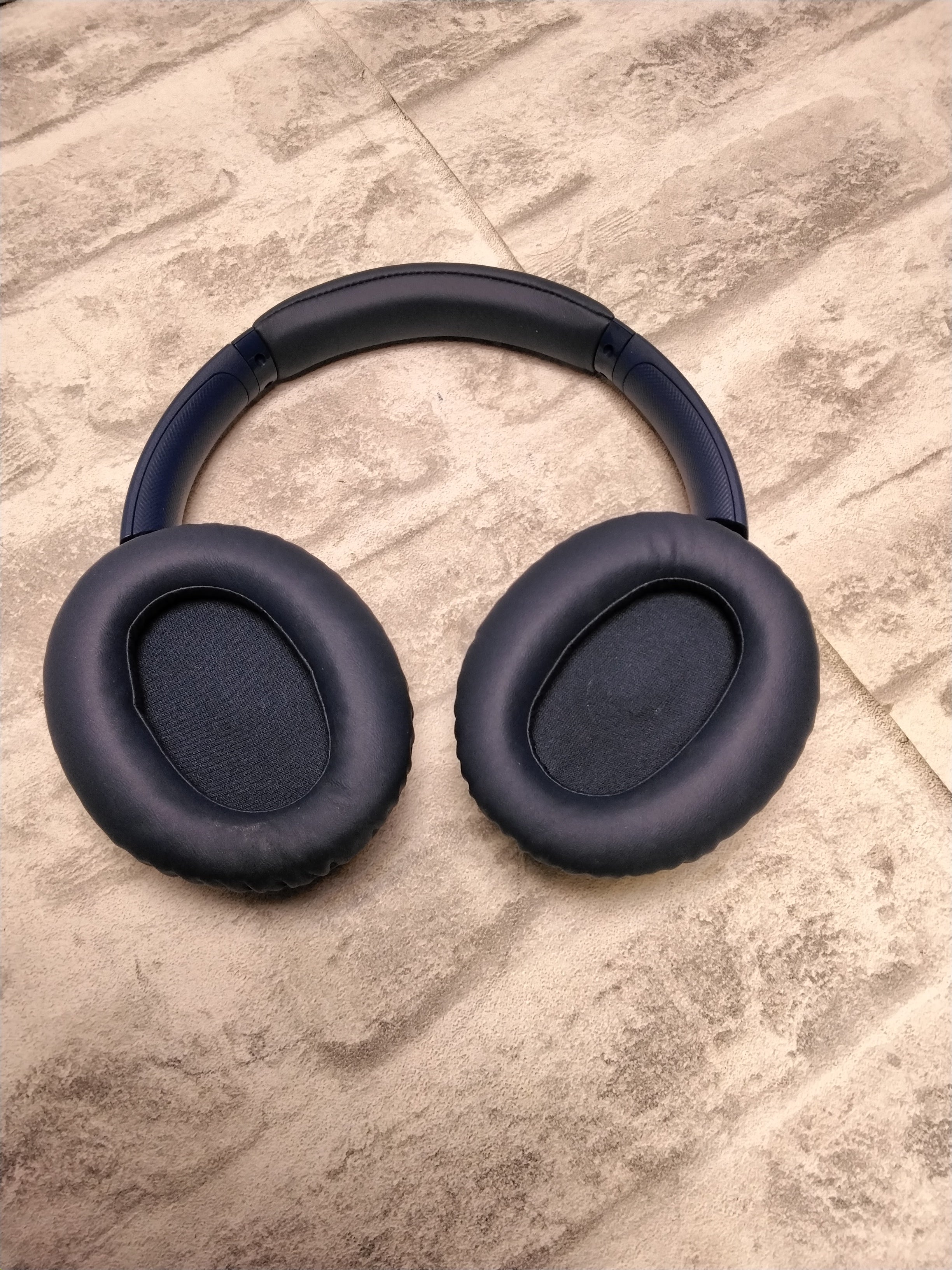 Sony Noise Cancelling Headphones WHCH710N: Bluetooth Headset with Mic, Blue (7679193121006)